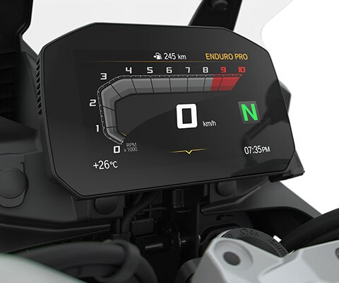 We see the 6.5“ TFT display of the F 850 GS.