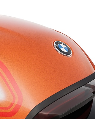 The single-seater rear of the R 12 S from BMW Motorrad