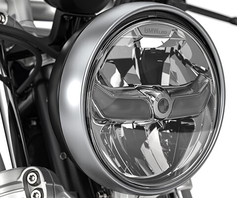 Vemos los faros LED de la R nineT Pure.